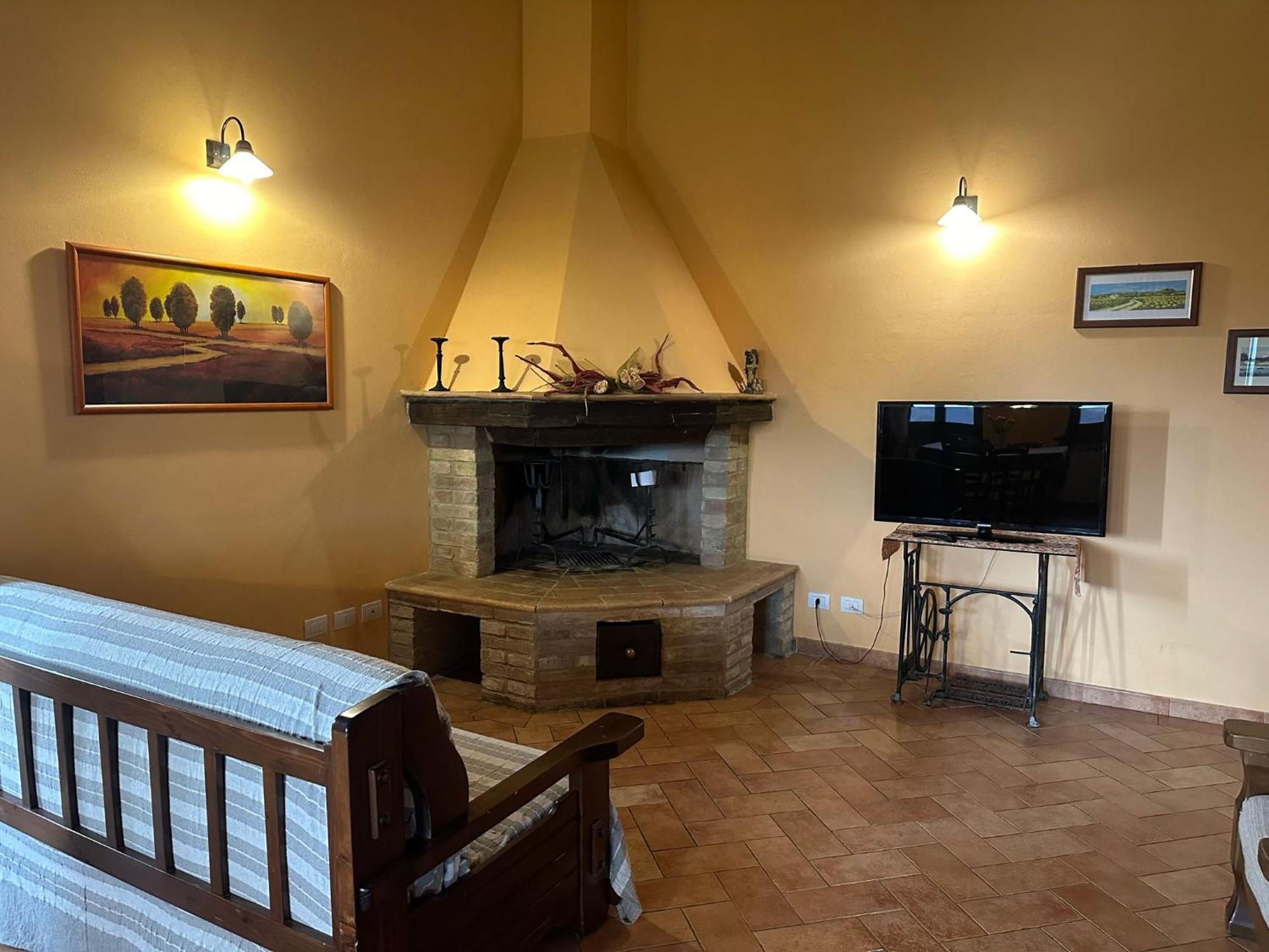 Agriturismo S. Eurosia Μονταλτσίνο Εξωτερικό φωτογραφία