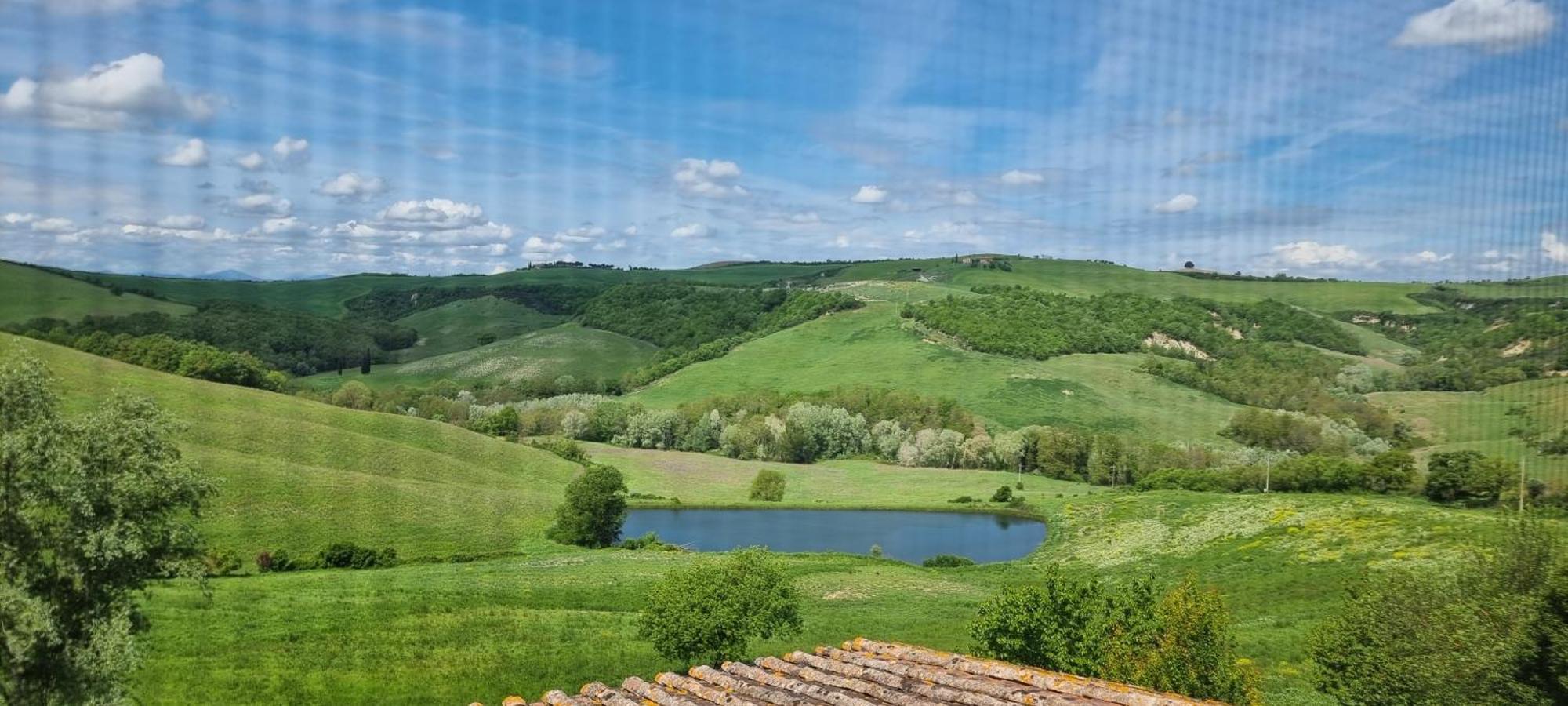Agriturismo S. Eurosia Μονταλτσίνο Δωμάτιο φωτογραφία